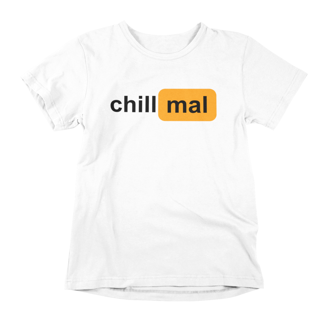 chill mal hub - T-Shirt